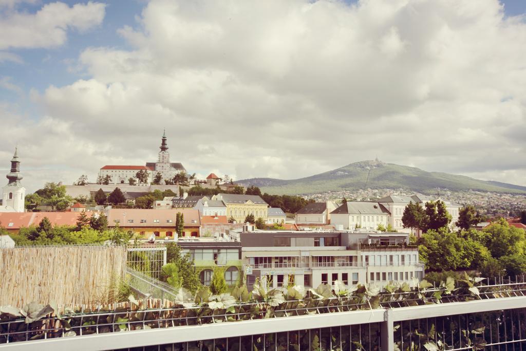 City Hotel Nitra With Free Parking エクステリア 写真